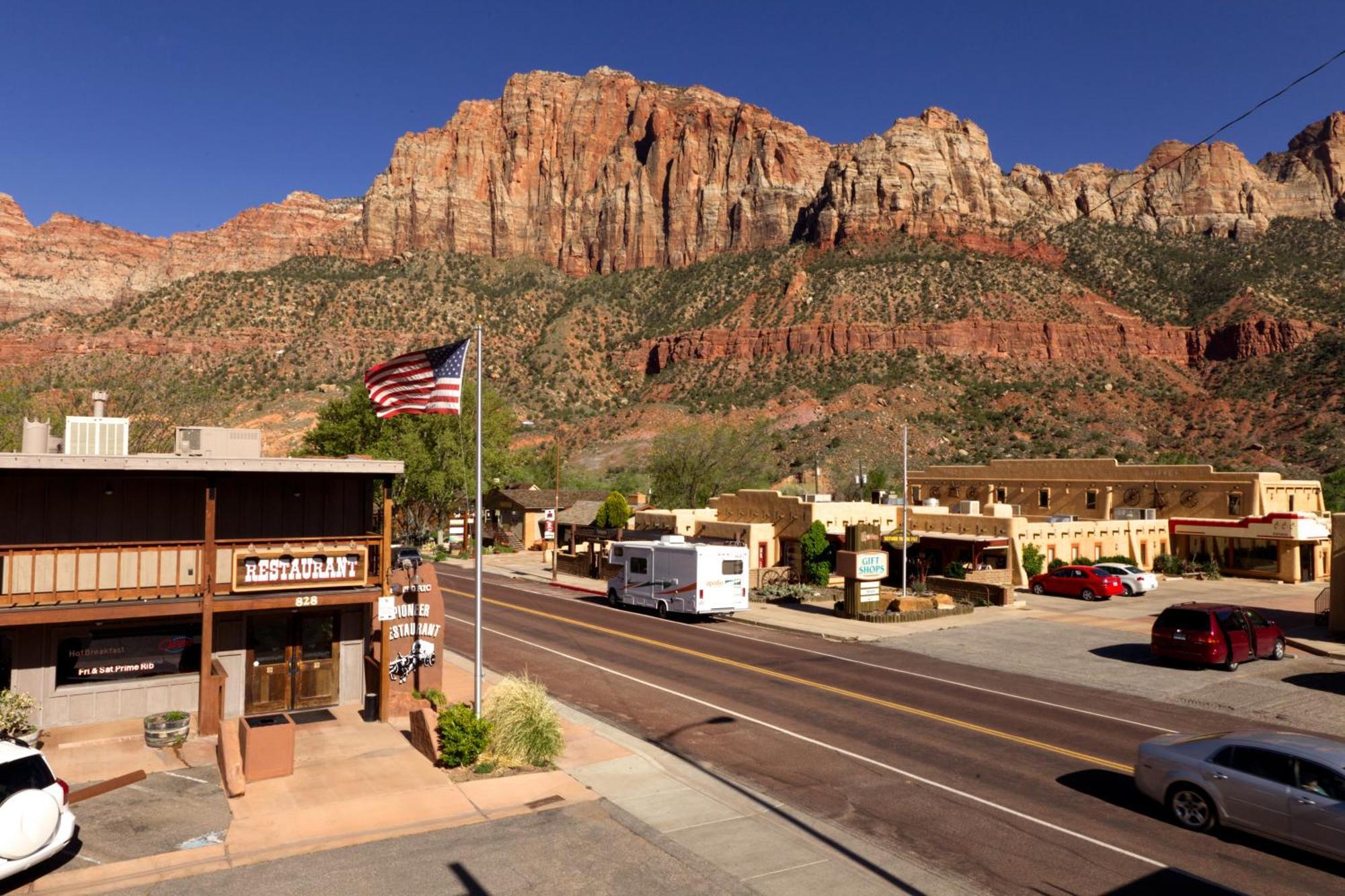 Pioneer Lodge Zion National Park-Springdale Exteriér fotografie