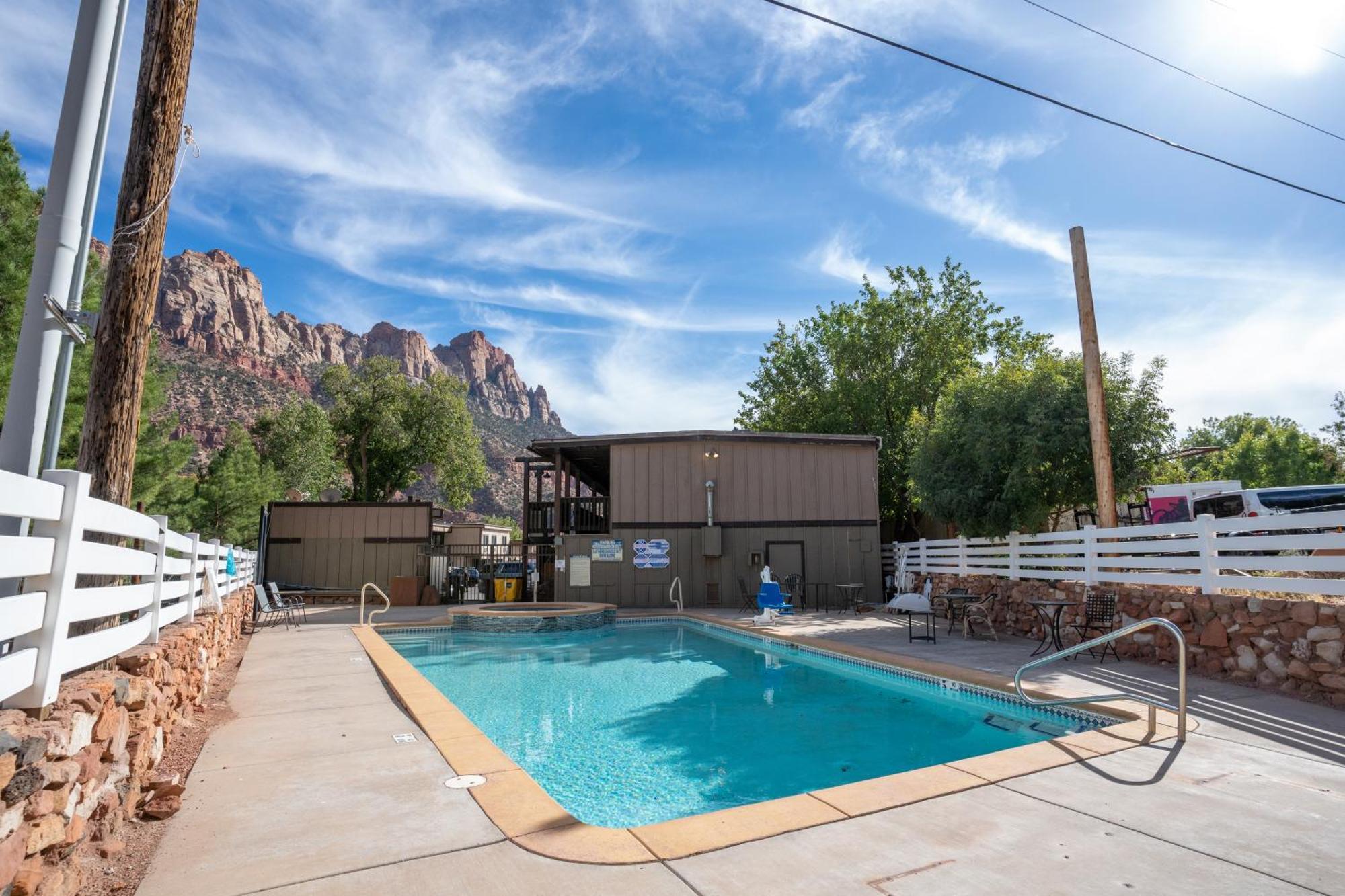 Pioneer Lodge Zion National Park-Springdale Exteriér fotografie